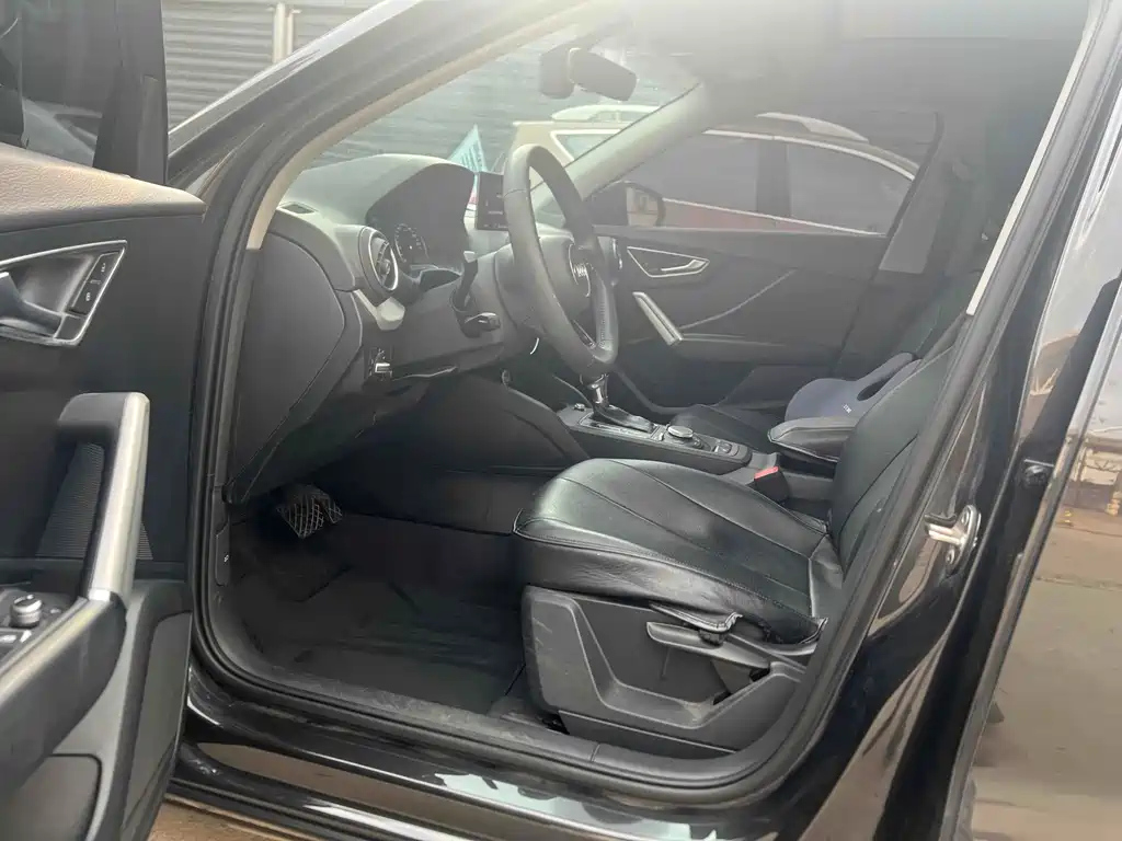 AUDI Q2L 2020