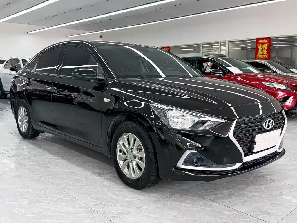 HYUNDAI CELESTA 2018