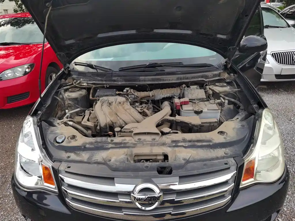 NISSAN SYLPHY 2018