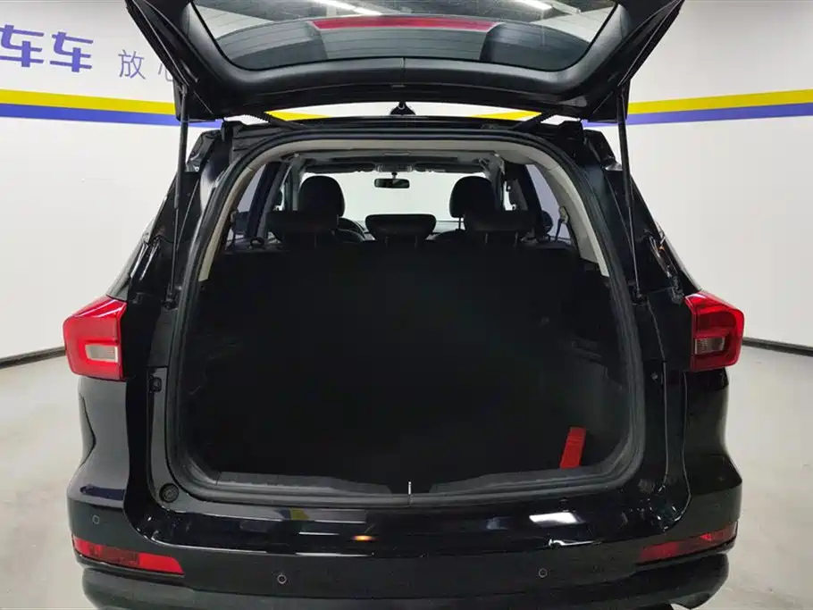HAVAL M6 2019