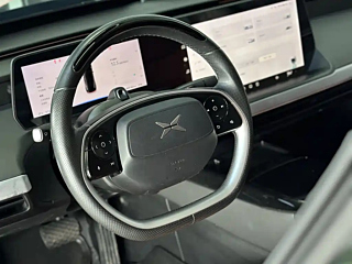 XPENG MOTORS P7  2020 YEAR 670N 2020