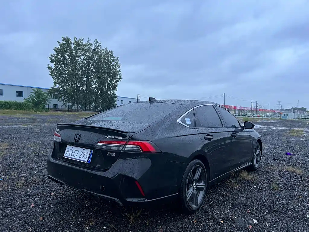 HONDA INSPIRE 2023