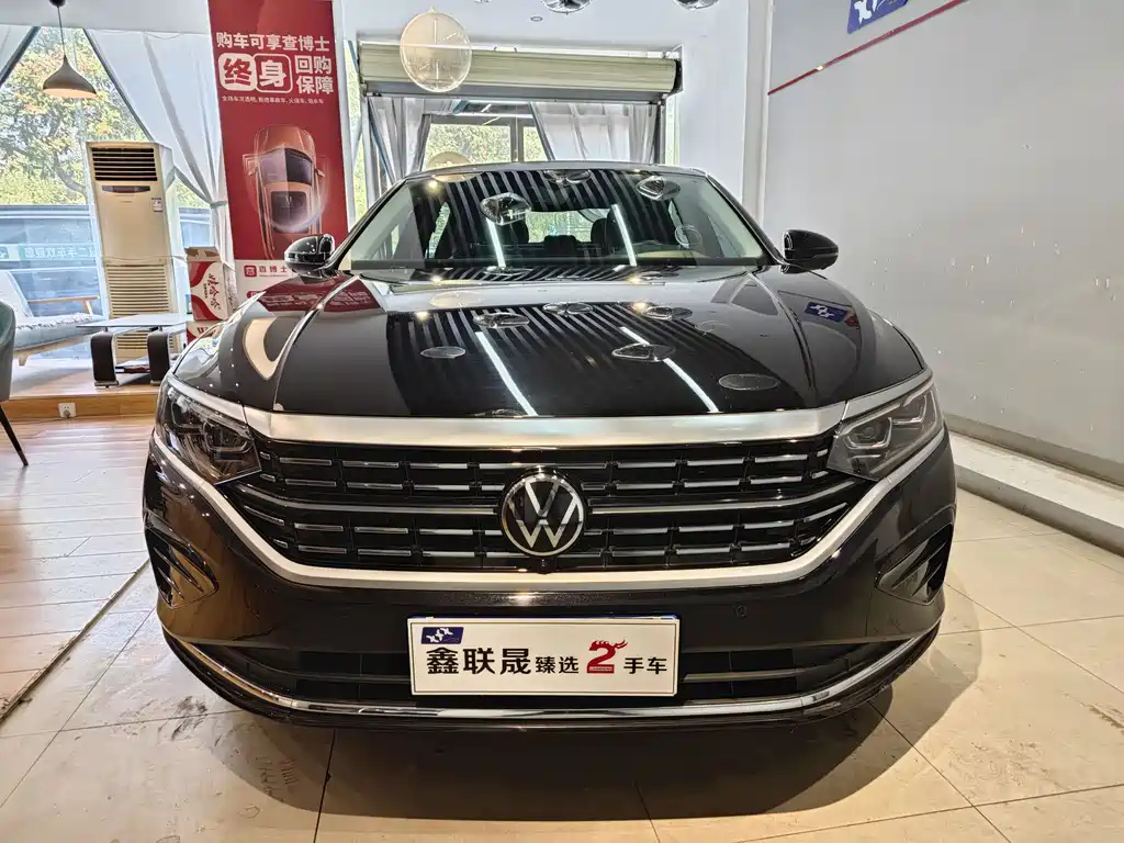 VOLKSWAGEN PASSAT 2022