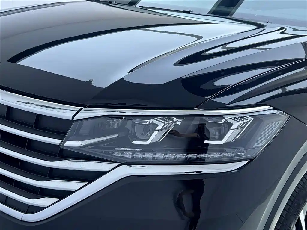 VOLKSWAGEN VILORAN 2022