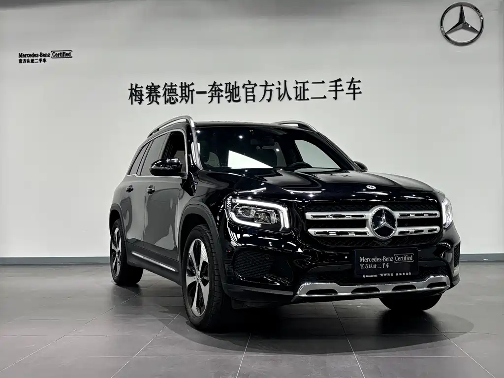 MERCEDES BENZ GLB 2023
