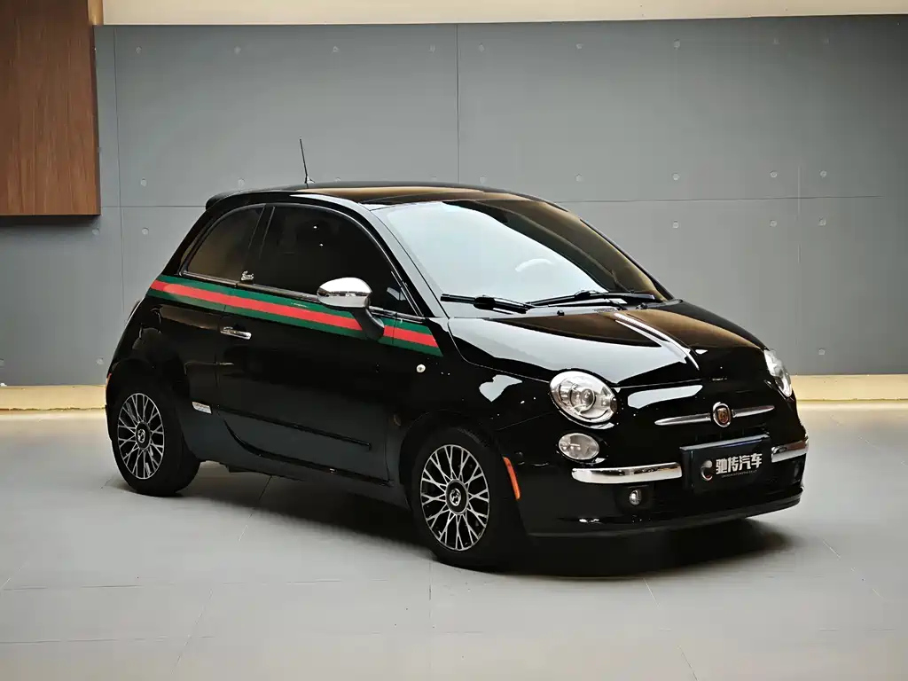 FIAT 500 2013