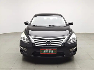 NISSAN TEANA 2015