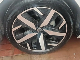 VOLKSWAGEN LAMANDO 2022 YEAR LAMANDO L 280TSI DSG EDITION 2022