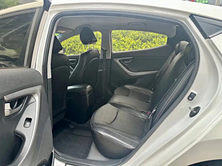 HYUNDAI ELANTRA  2015 YEAR 1.6L AUTOMATIC FASHION 2015