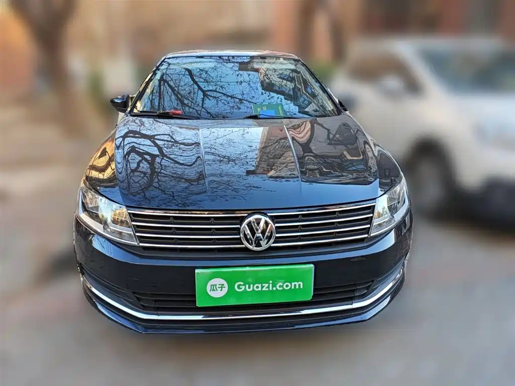 VOLKSWAGEN LAVIDA 2018