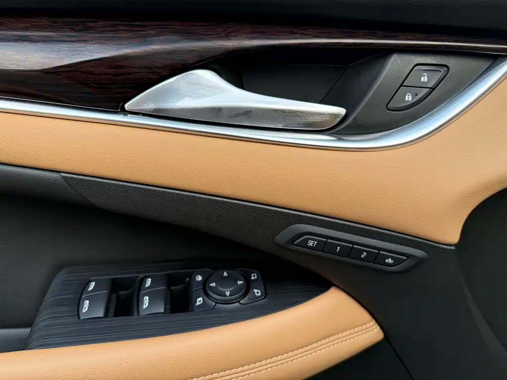 BUICK LACROSSE 2020