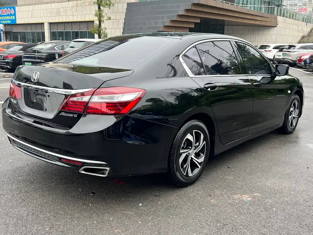 HONDA ACCORD 2017