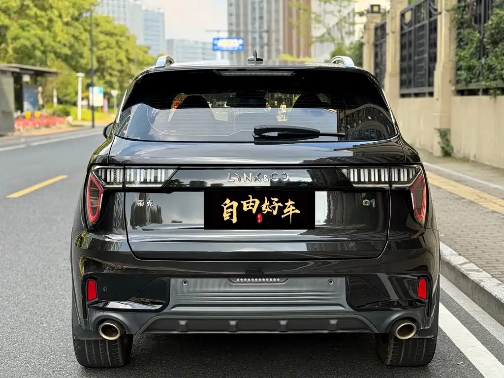 LYNK&CO 01 2021