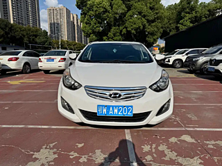 HYUNDAI ELANTRA  2013