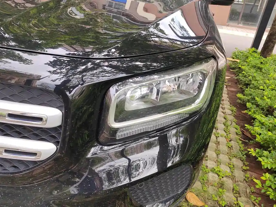 MERCEDES BENZ GLB 2020