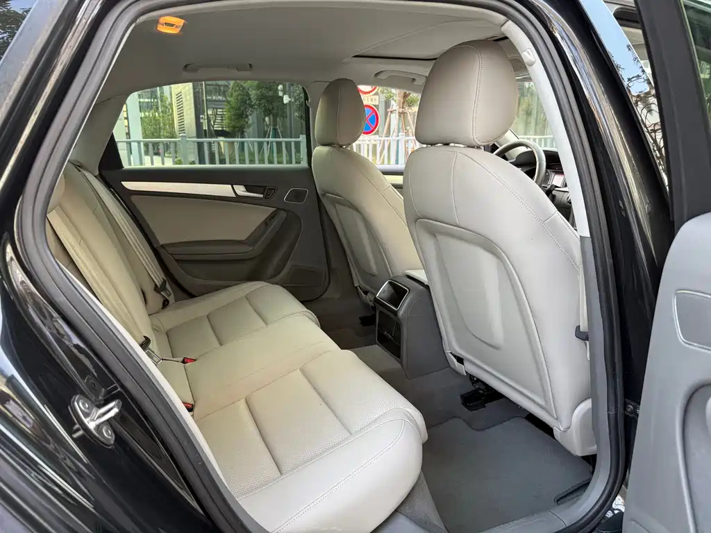 AUDI A4L 2009