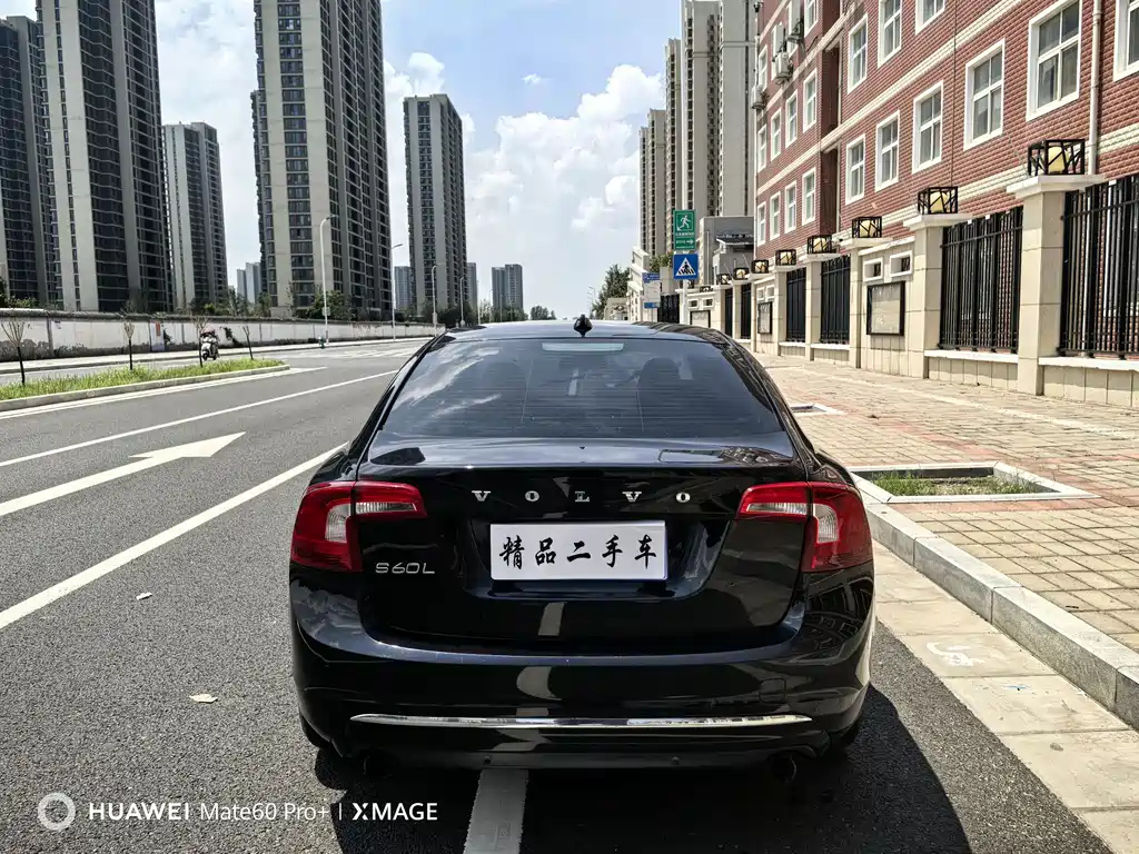 VOLVO S60 2014
