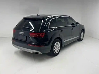 AUDI Q7 2019