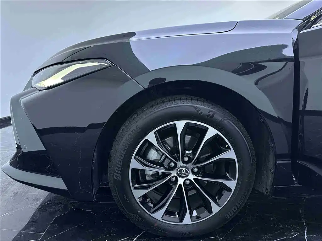 TOYOTA AVALON 2023