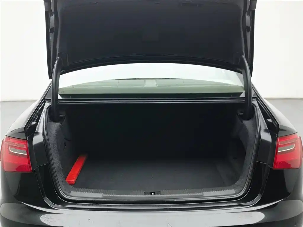 AUDI A6L 2014