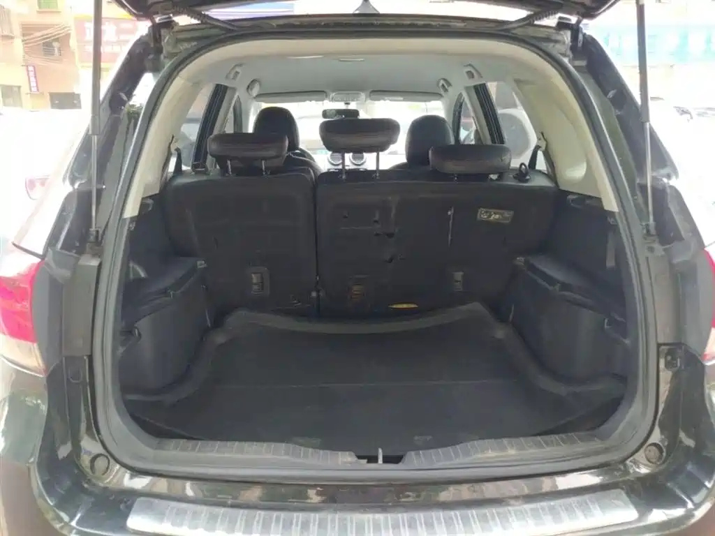 HAVAL H6 2015