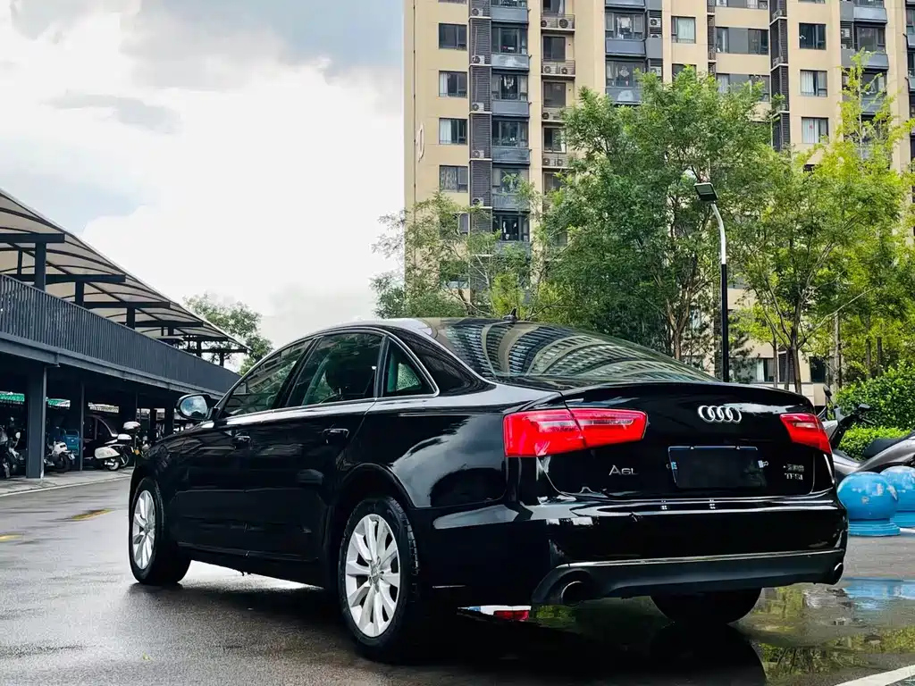 AUDI A6L 2014