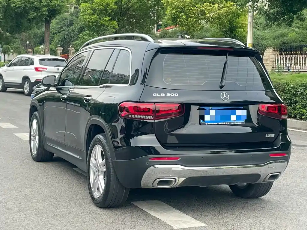 MERCEDES BENZ GLB 2022