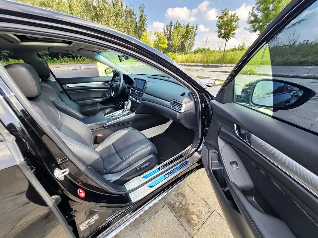 HONDA ACCORD 2018