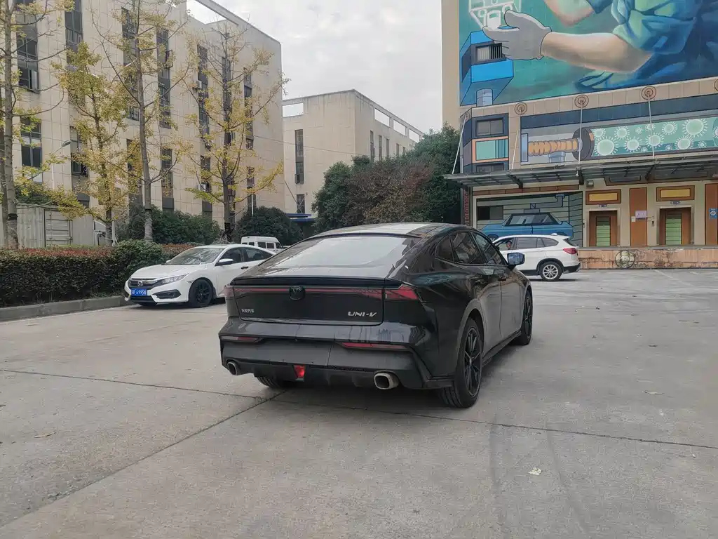CHANGAN UNI-V 2022