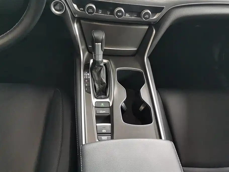 HONDA ACCORD 2018