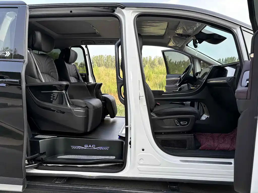 TRUMPCHI M8 2024
