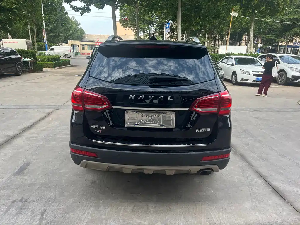 HAVAL H6 2015