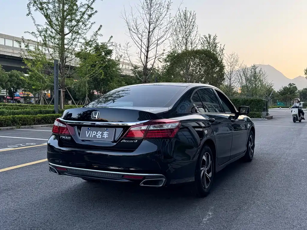 HONDA ACCORD 2019