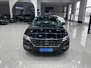 VOLKSWAGEN PASSAT 2021