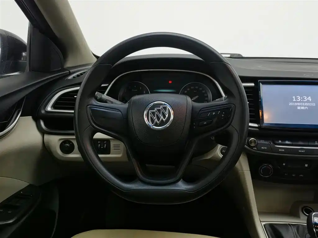 BUICK EXCELLE 2015