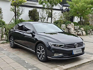 VOLKSWAGEN MAGOTAN 2021