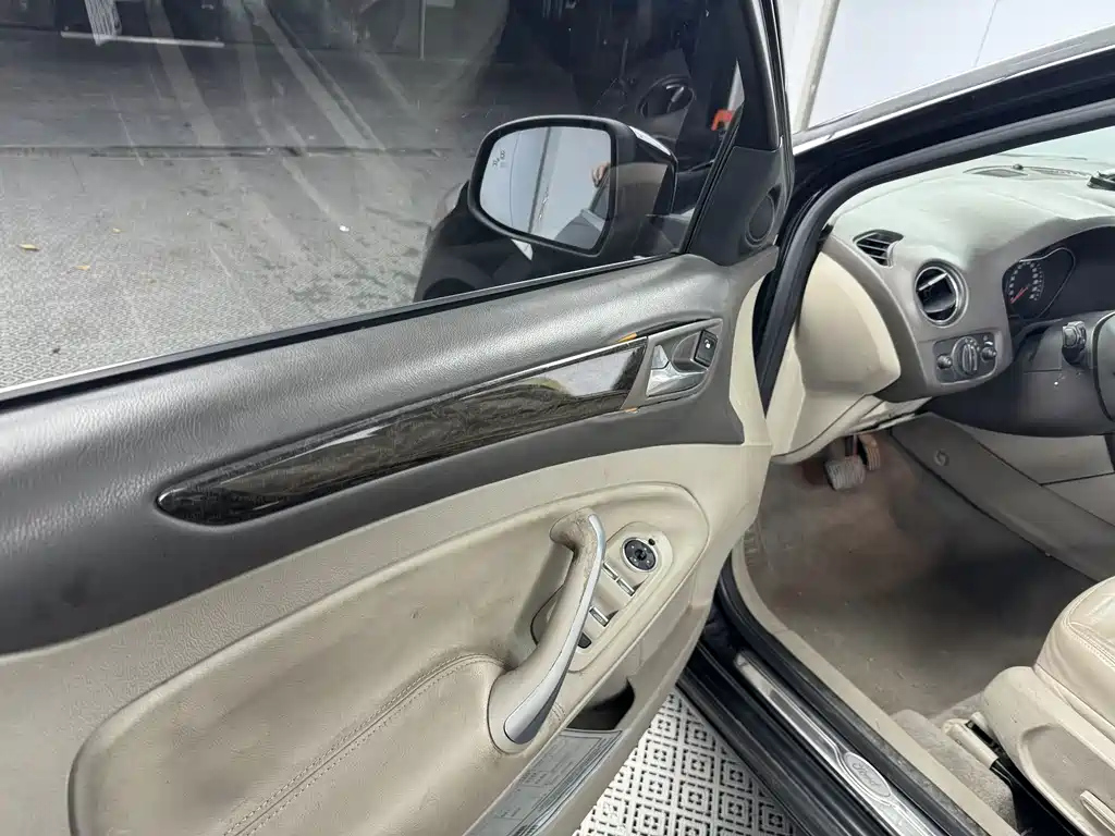 FORD MONDEO - WINNER 2012