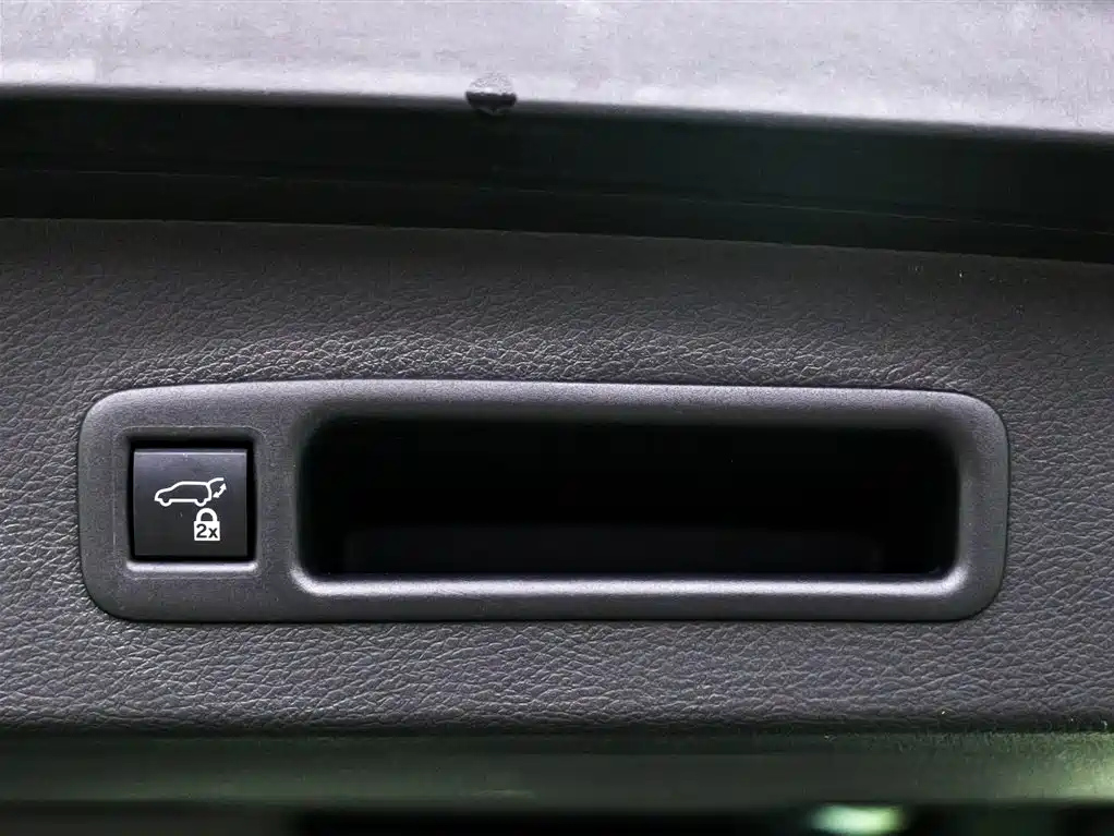 TOYOTA SIENNA SIENNA 2023