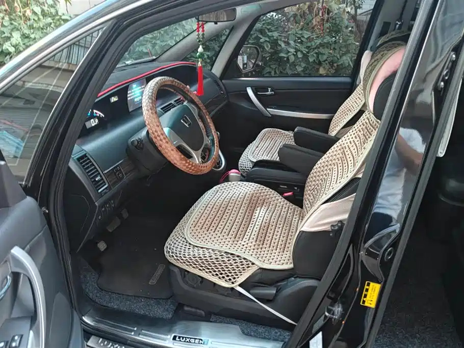 LUXGEN BIG 7 MPV 2017