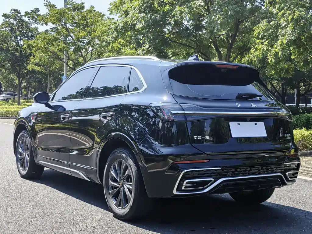 HONGQI HS5 2023