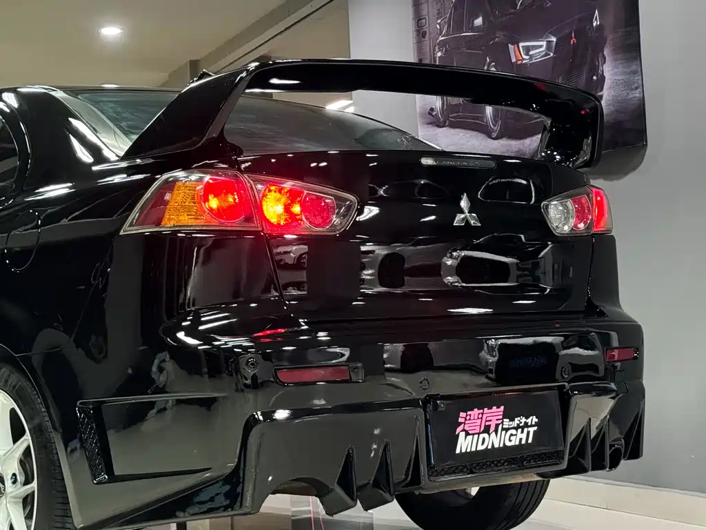 MITSUBISHI LANCER EX 2016