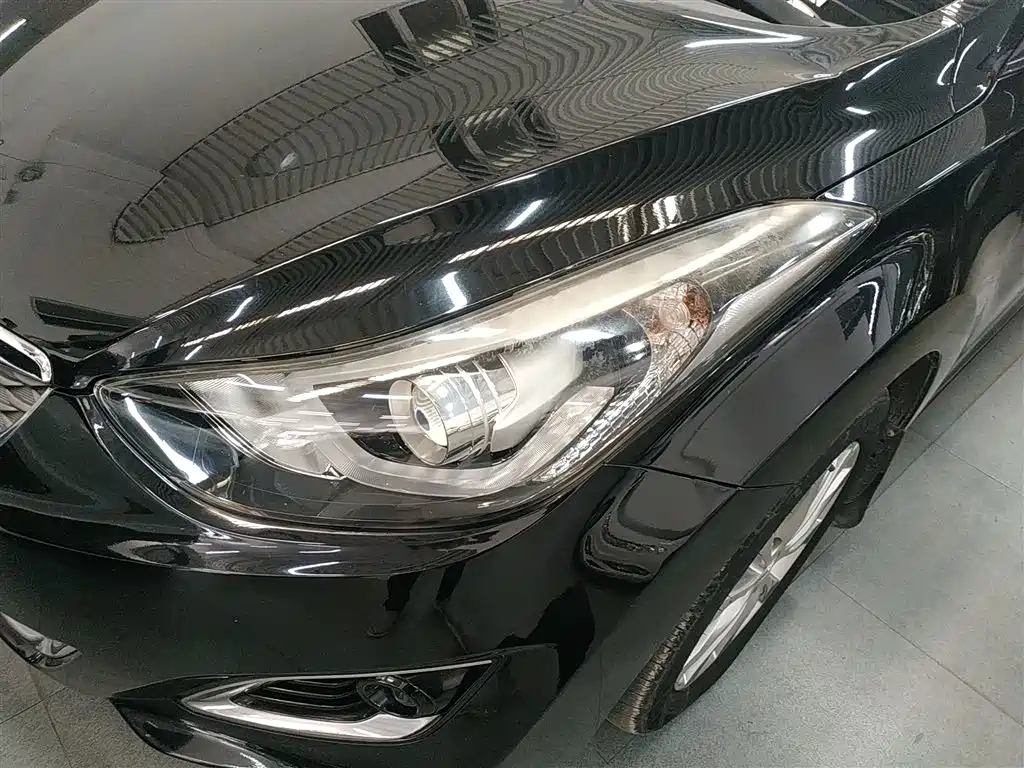HYUNDAI ELANTRA 2016