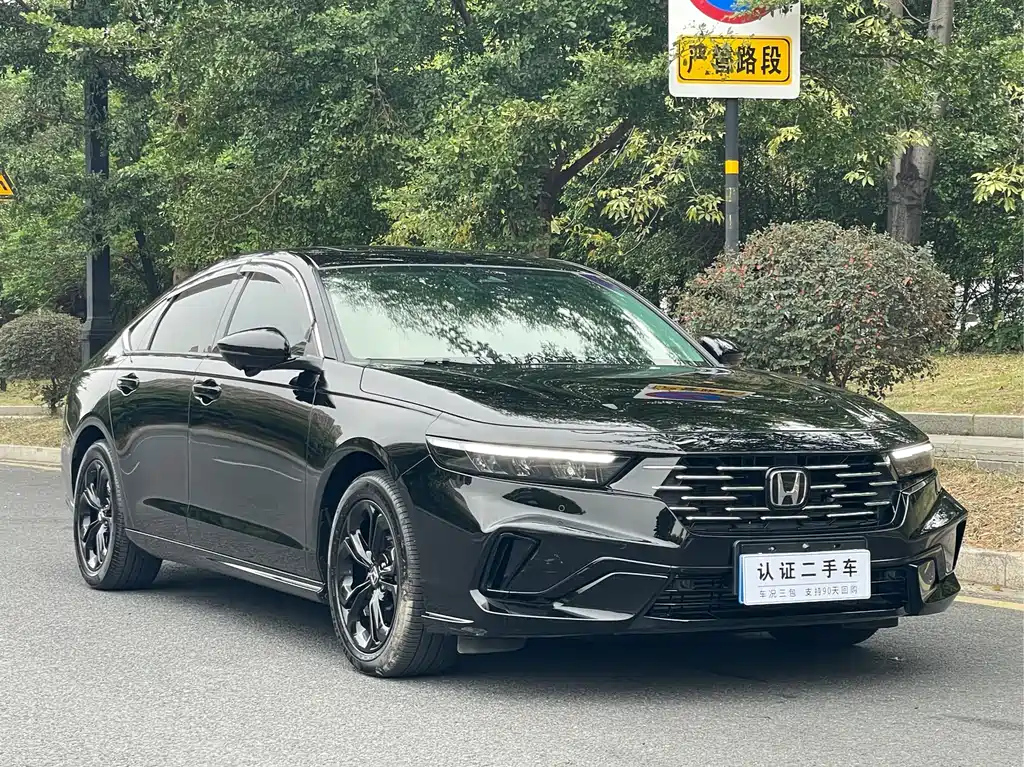 HONDA ACCORD 2025