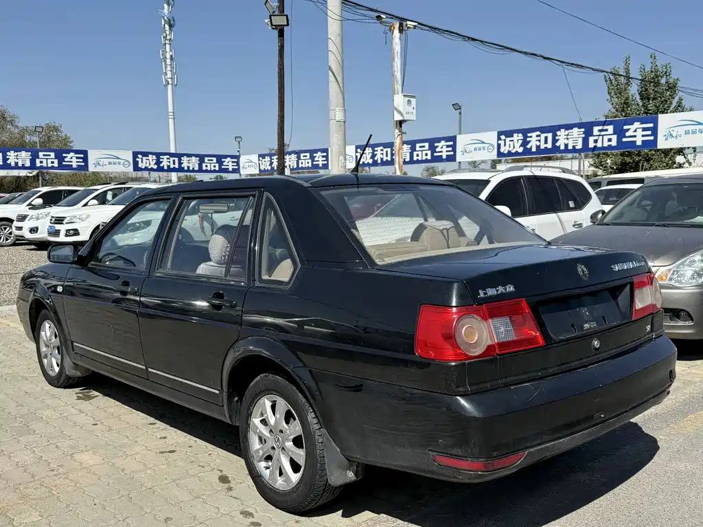 VOLKSWAGEN SANTANA 志俊 2012