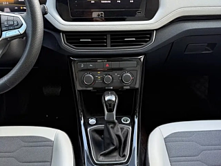 VOLKSWAGEN THARU  2025 YEAR  SHARP 300TSI SHARP  EDITION 2025