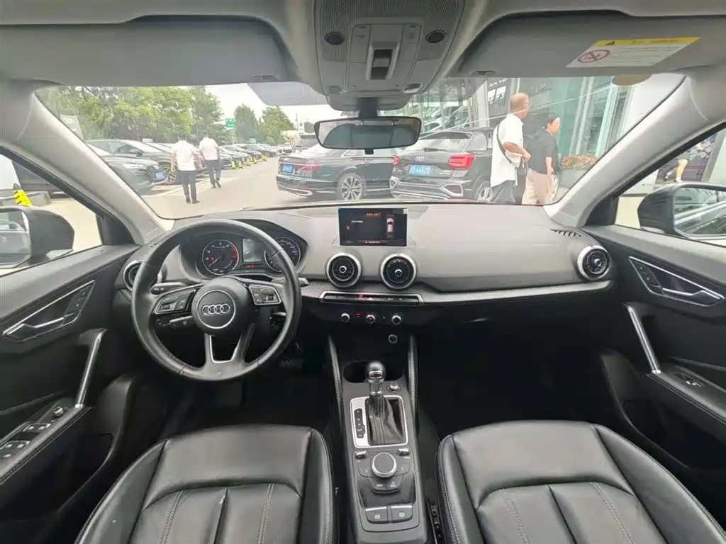 AUDI Q2L 2023