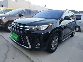 TOYOTA HIGHLANDER  2021