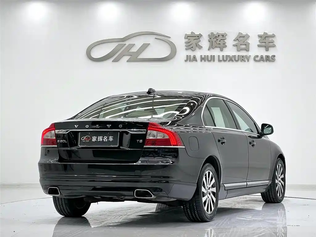 VOLVO S80L 2015