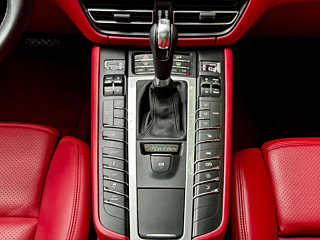 PORSCHE MACAN 2020 YEAR MACAN GTS 2.9T 2020