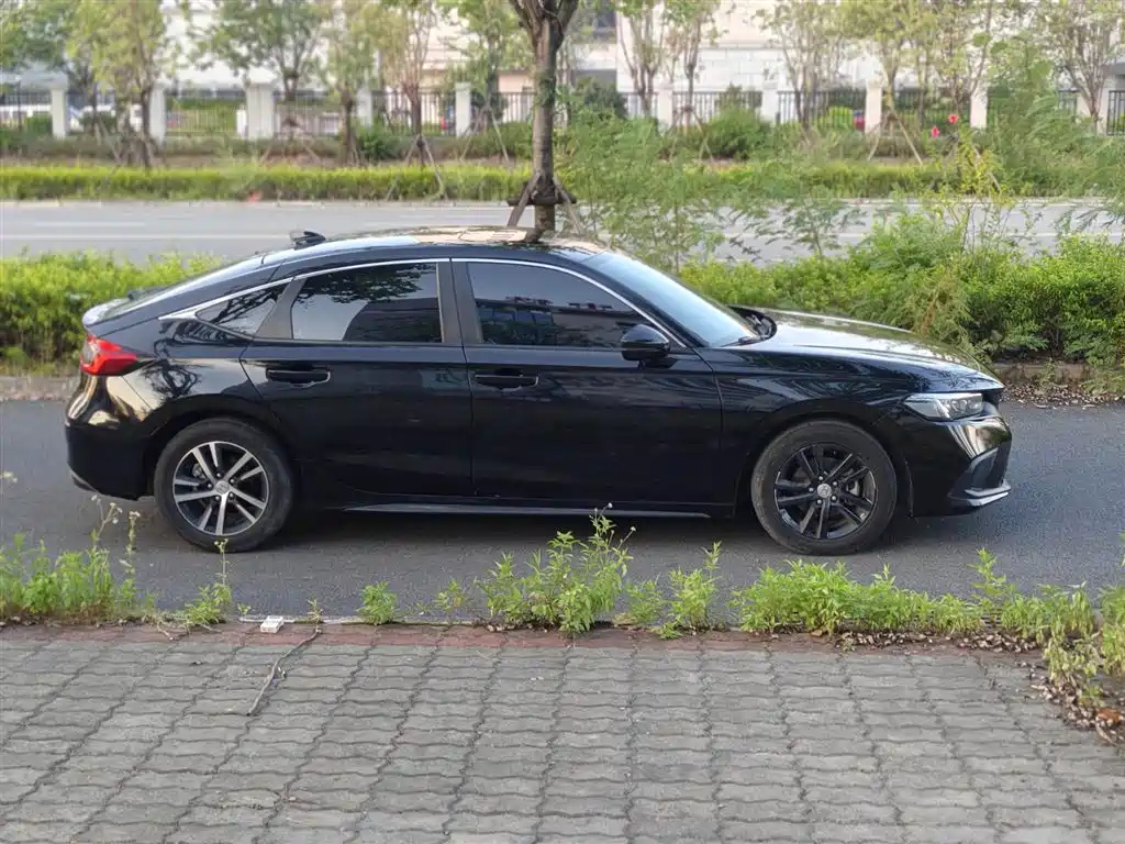 HONDA CIVIC 2023